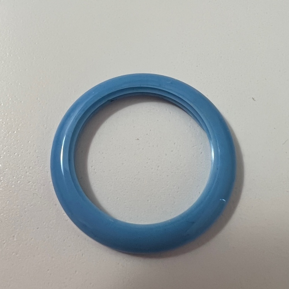 Gucci light blue bezel